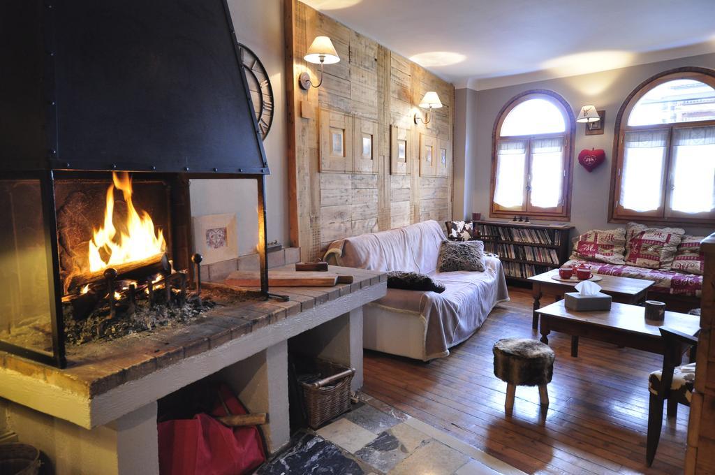 Le Passe Montagne Villa Saint Chaffrey Bagian luar foto